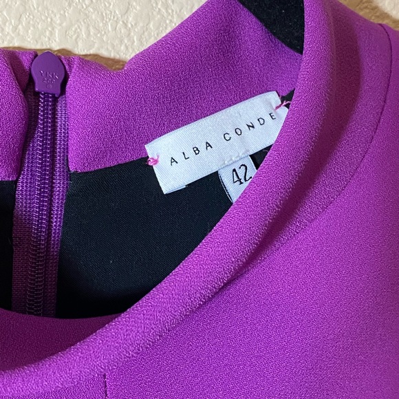 Alba Conde Designer Dress - Picture 5 of 6